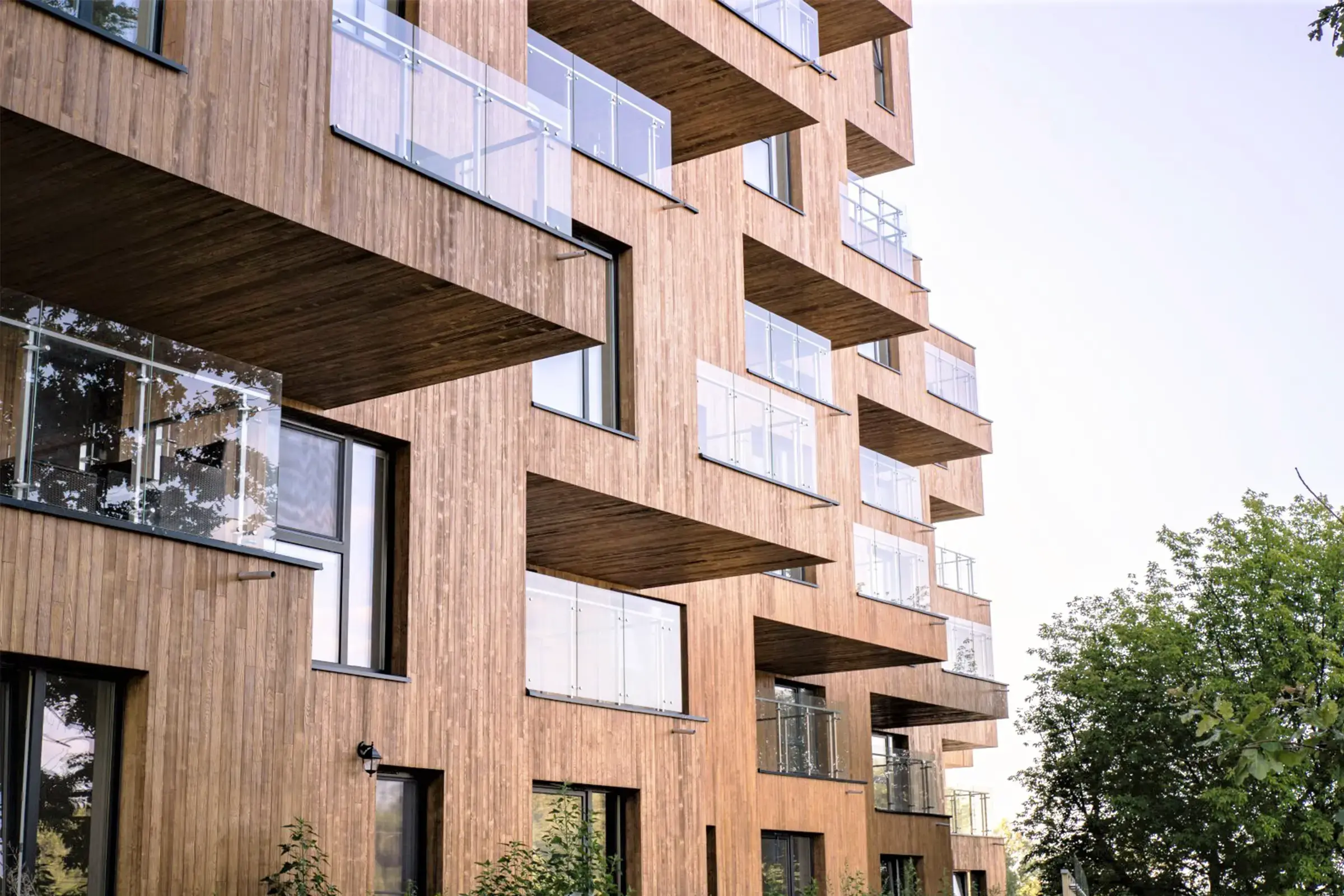 Wooden House w Rzeszowie – budynek z elewacją imitującą drewno