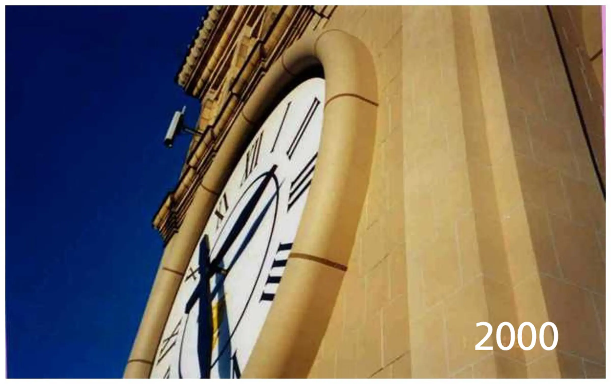 Zegar milenijny na Pałacu Kultury i Nauki