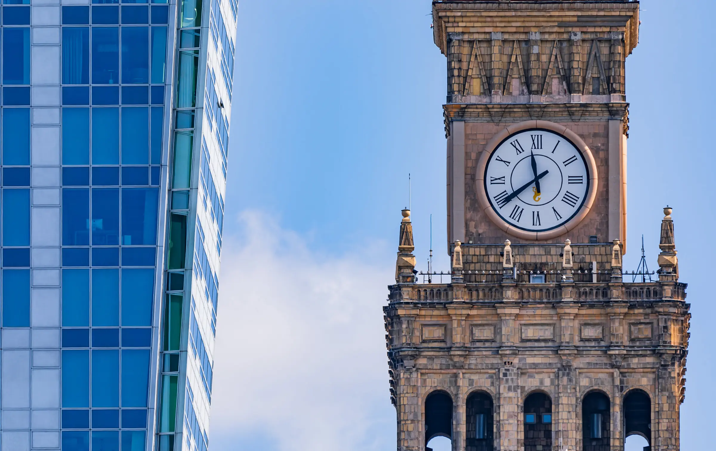 Zegar milenijny na Pałacu Kultury i Nauki